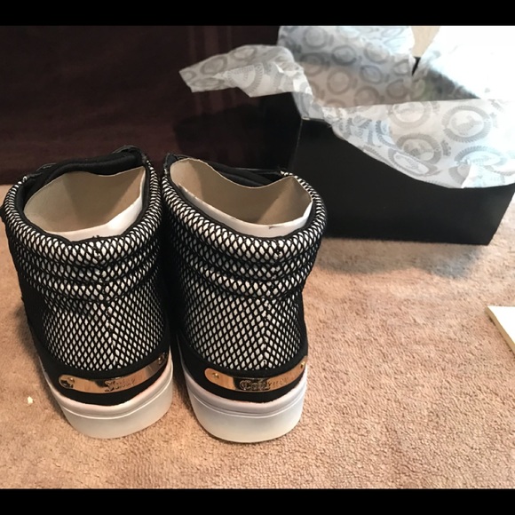 New in Box! Juicy Couture HESTER Sneakers size 9 - Picture 9 of 11